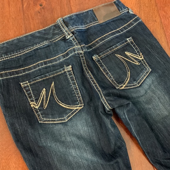 Dark blue distressed bootcut jeans size 1/2 regular - Picture 5 of 6